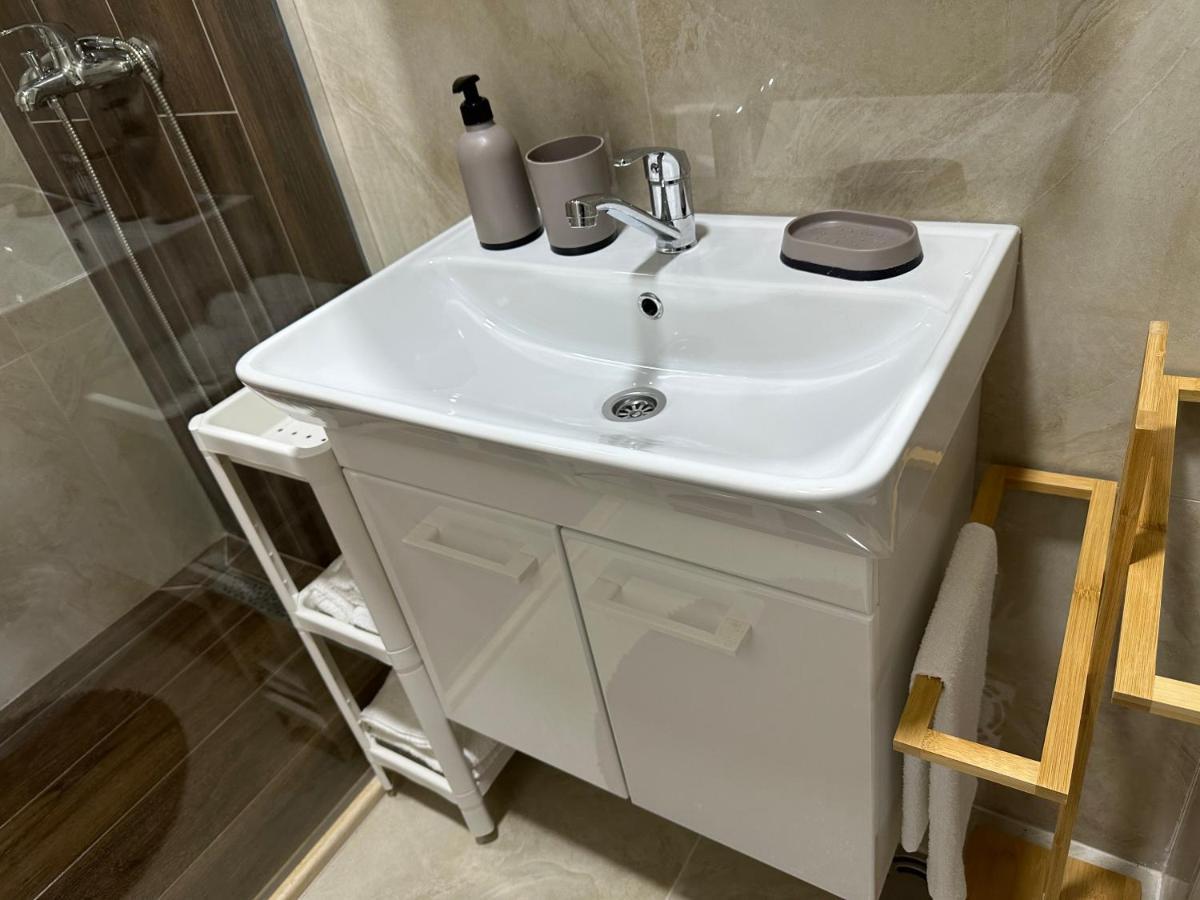 Grace Apartments Bar Εξωτερικό φωτογραφία