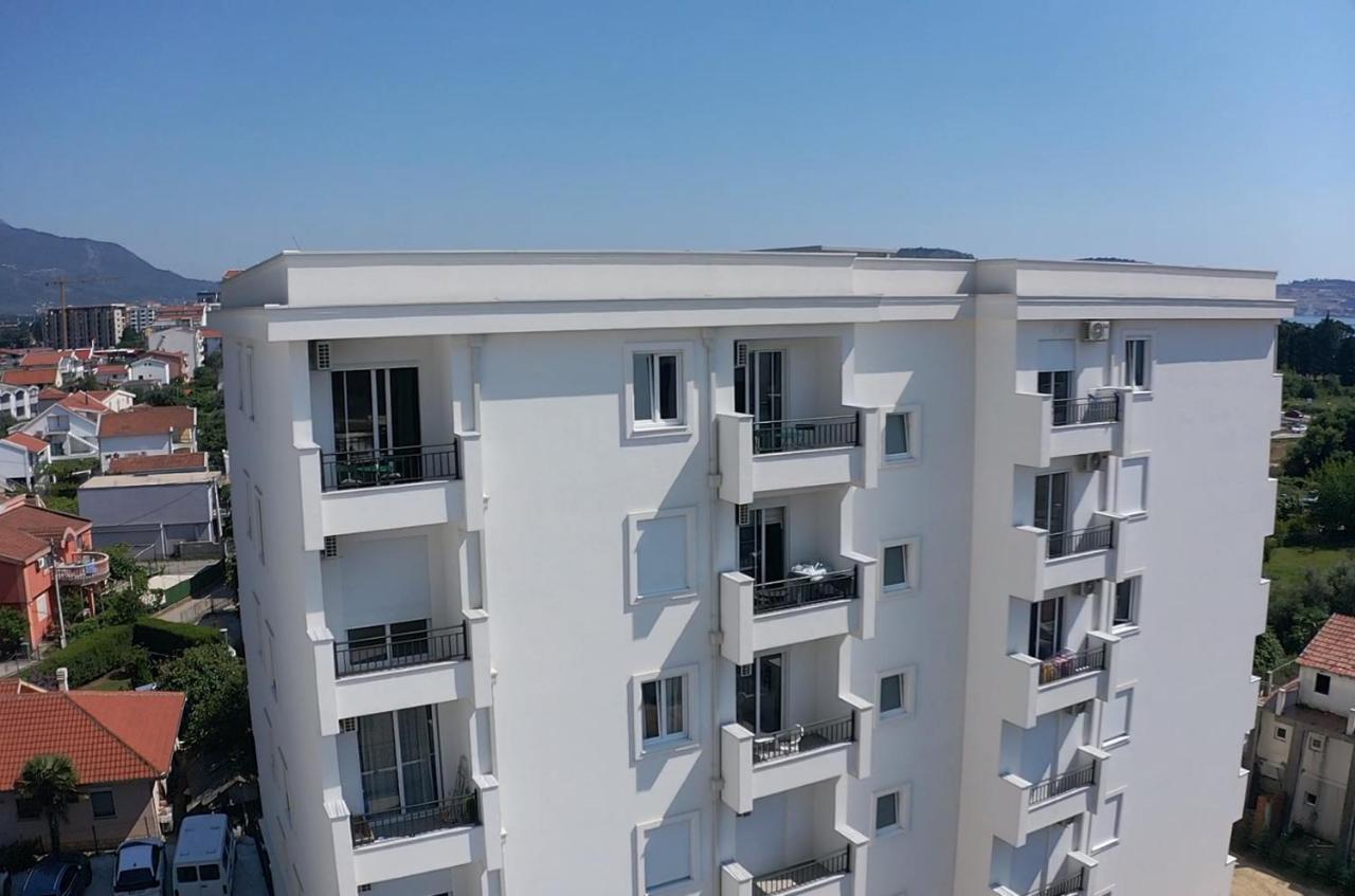 Grace Apartments Bar Εξωτερικό φωτογραφία